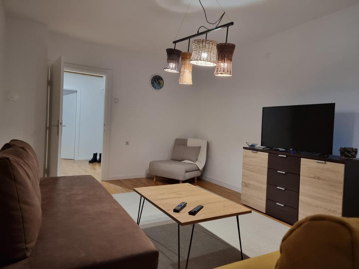 Dino'S Spacious Place Сараево Экстерьер фото